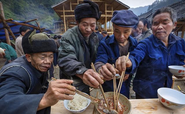 农村老人说的＂粗茶淡饭＂，是指的什么？