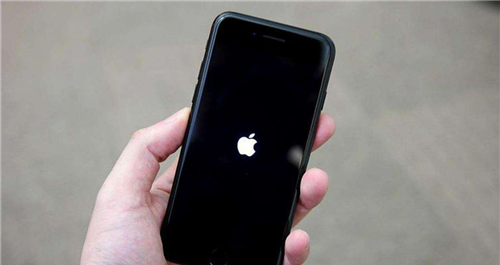 解决iPhone卡死和垃圾清理方法 苹果手机清理垃圾怎么弄